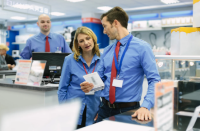 How Branded Clothing Strengthens Corporate Identity